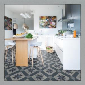 Suelo vinílico con diseño hidráulico para cocinas y hogares modernos